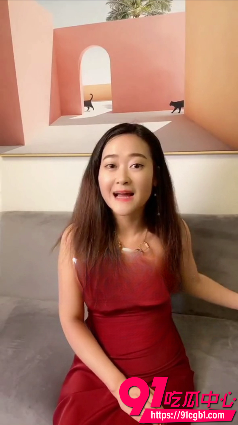 李熙墨101个性知识视频系列持续更新 熟女魅力避孕套使用后入体感等话题引发热议6