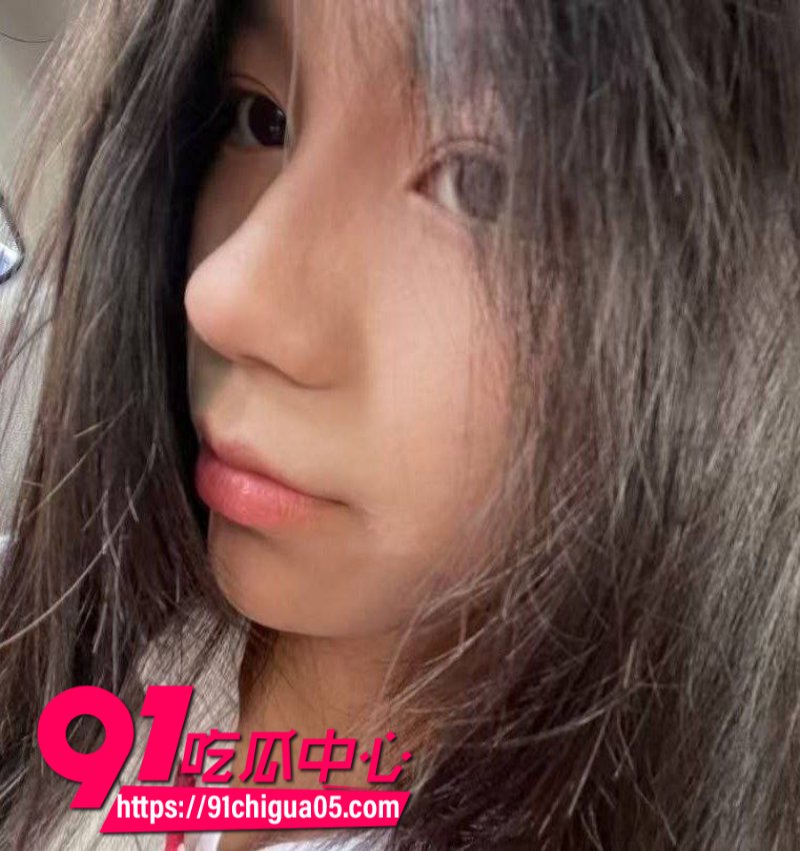 清纯女大学生马丹妮跟男朋友初次开房就彻夜做爱4 清纯女大学生马丹妮跟男朋友初次开房就彻夜做爱4