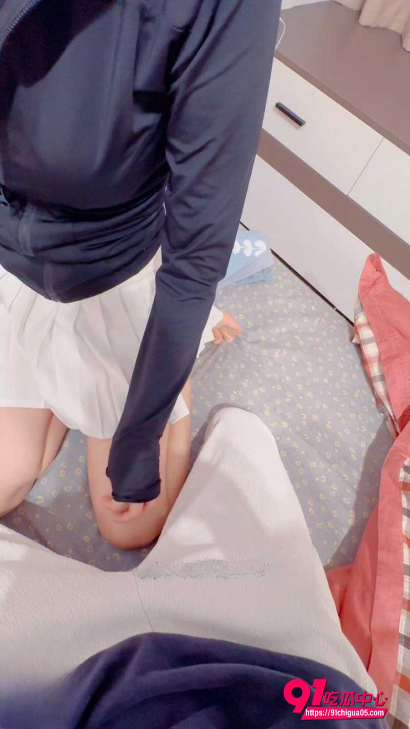 意淫自己妹妹 3 意淫自己妹妹 3