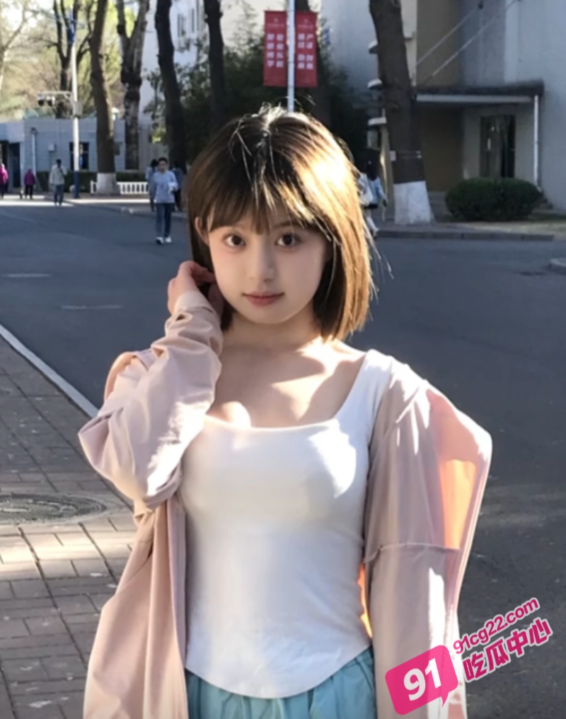 纯情萝莉夏希醬 被大叔拷起来操 表情很难受又享受！ 配图
