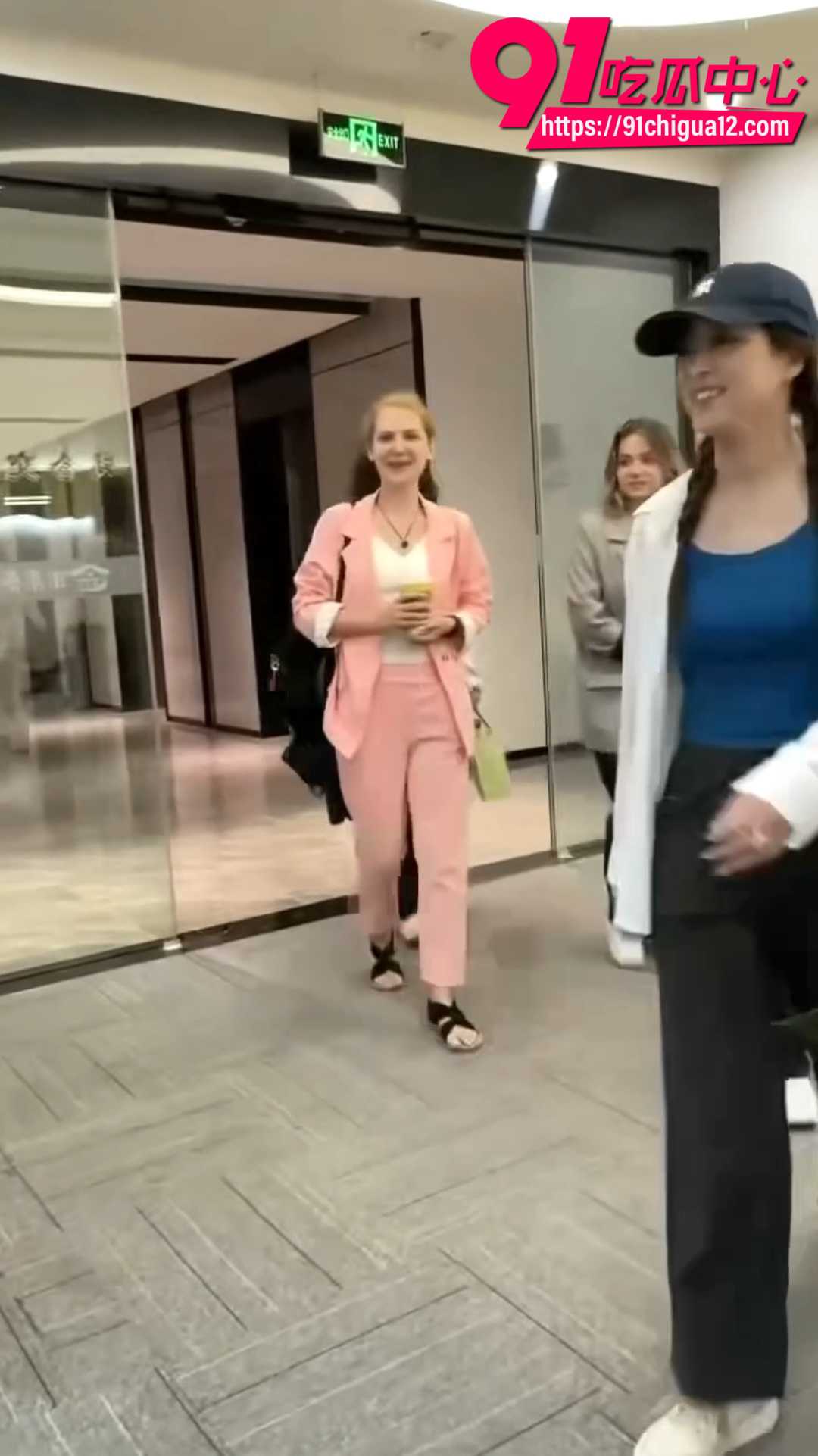 中俄友谊约炮服务3