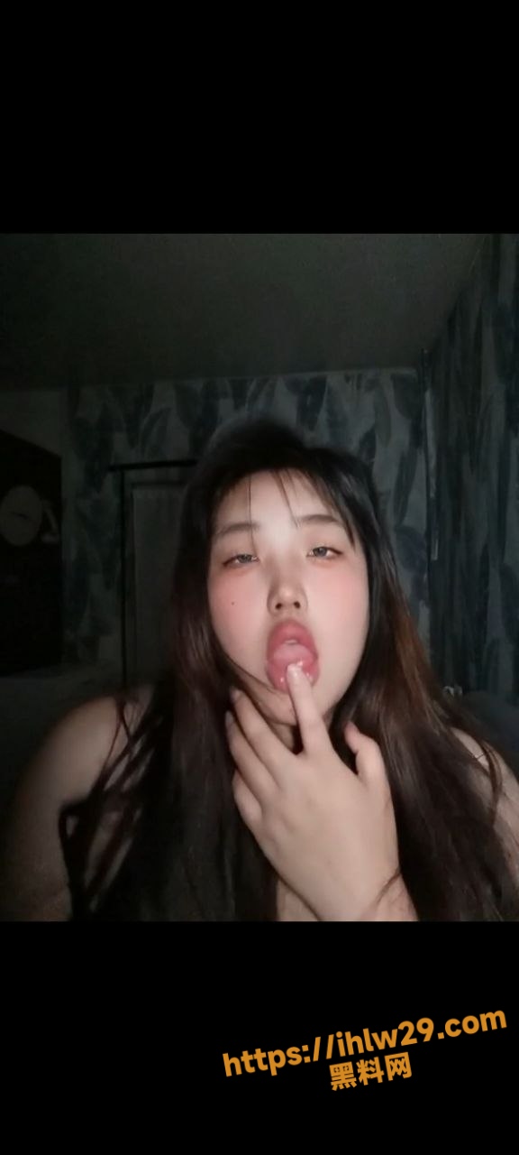 微坦美女自制自慰剧情啪啪福利献出 全网首发真的是骚出天际！