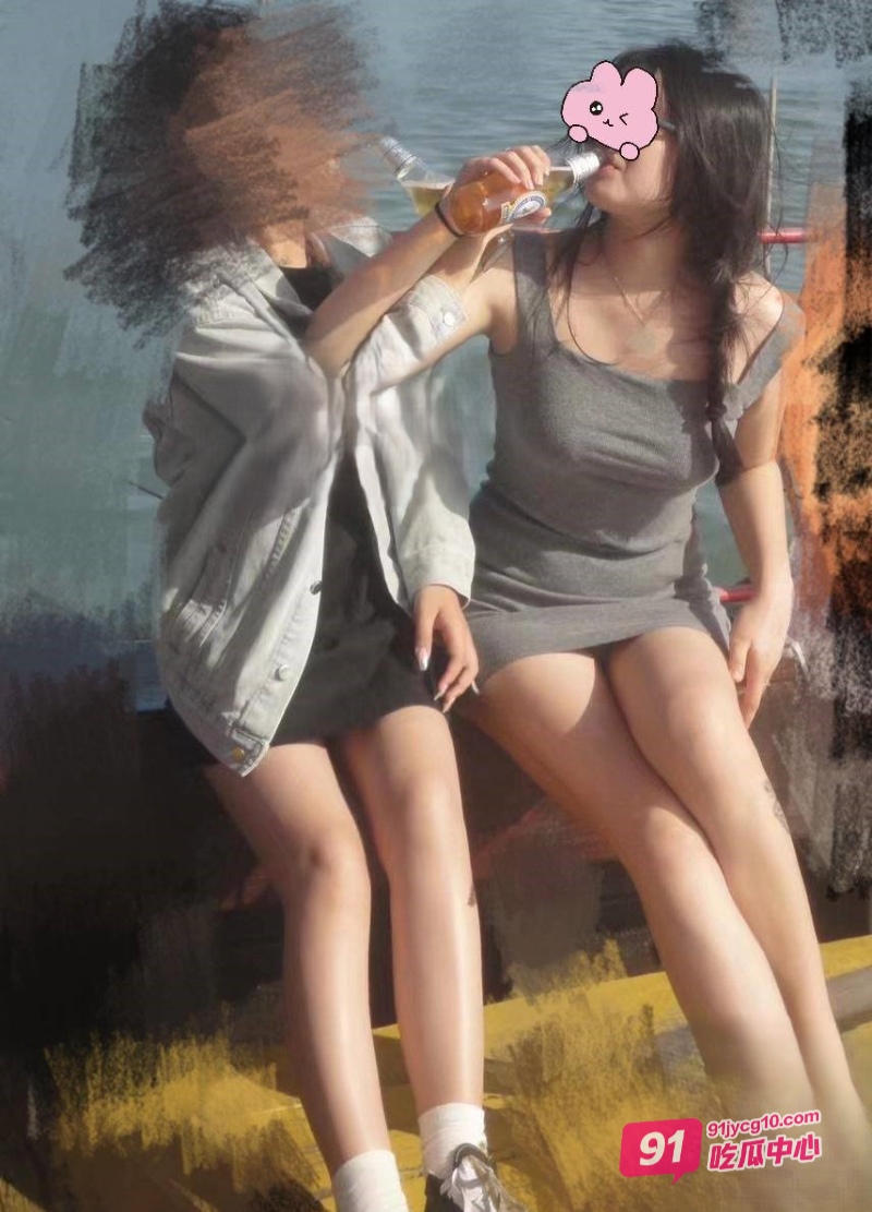 「兄妹乱伦」表妹⽋债让我替还 表妹居然提出这样的要求！ 配图8