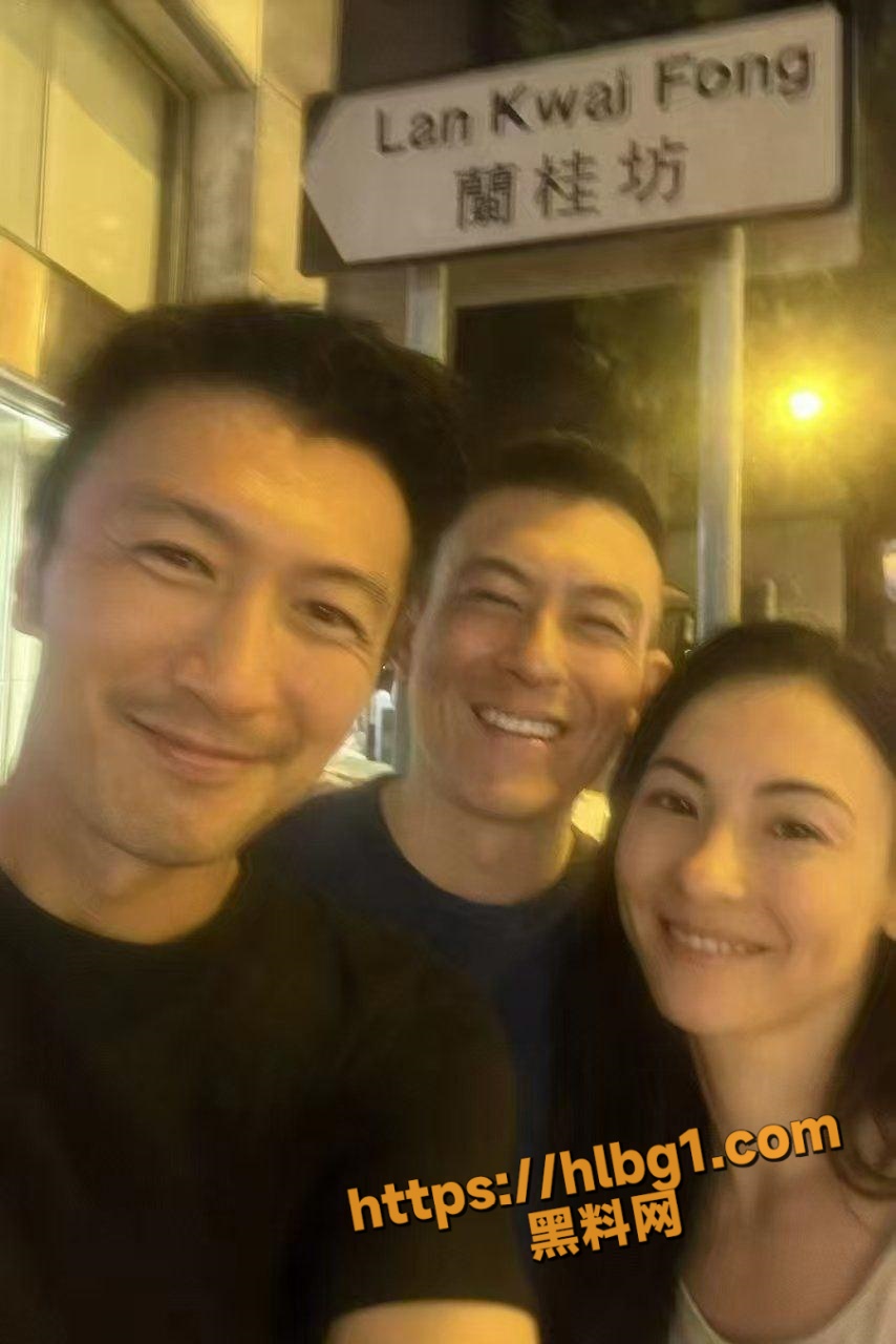 港星艳门照事件 陈冠希 张柏芝 谢霆锋三人如今还是好朋友 三人夜间自拍照晒友情火出了圈！