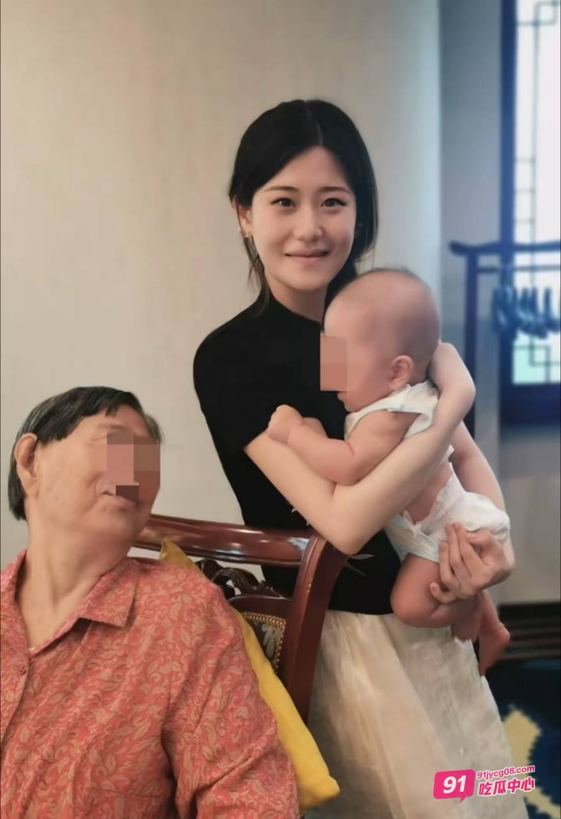 山东女子举报丈夫 医科大学副教授许铎 妻子生产时出轨女学生 配图14